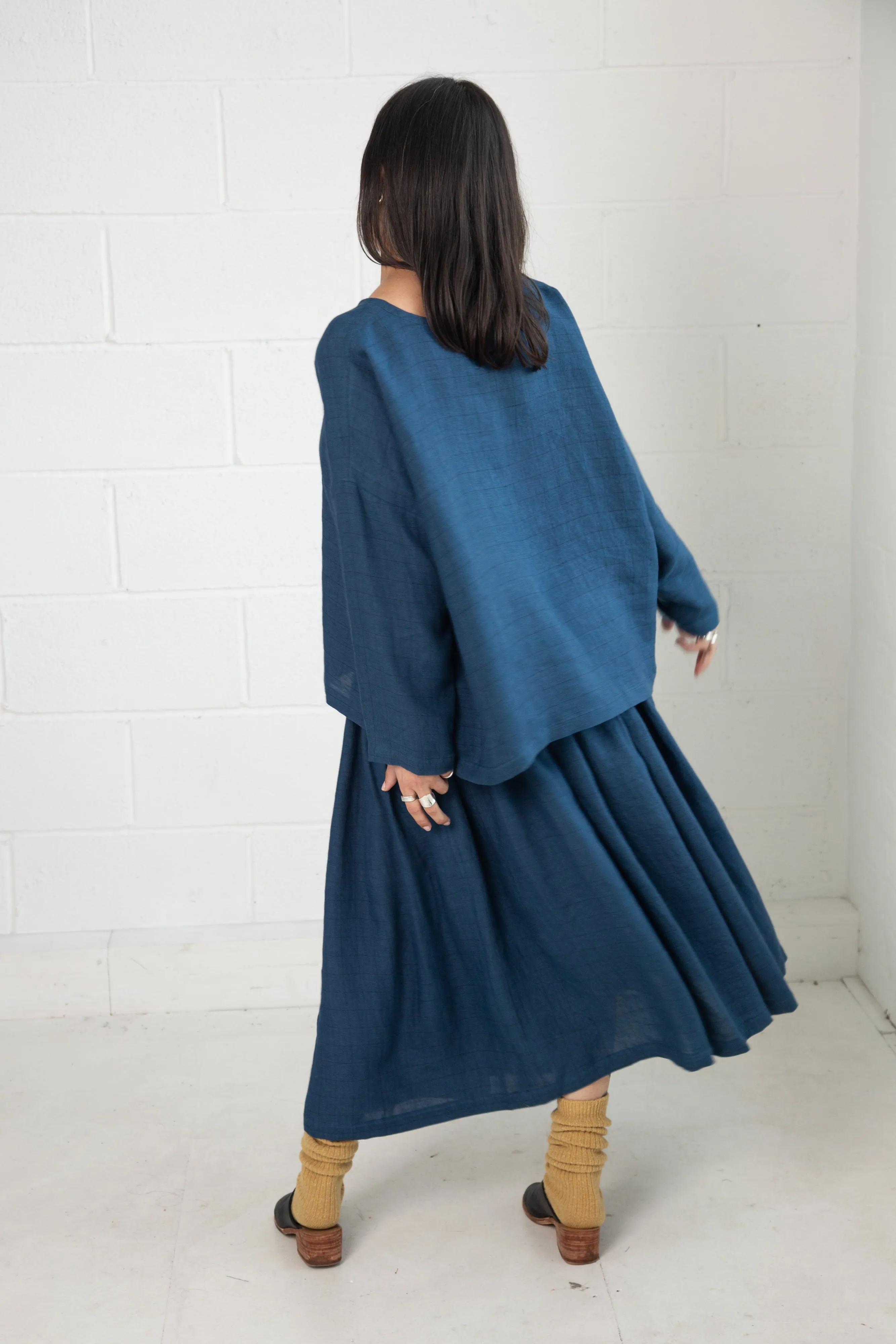 Bradley Top in Blue Linen