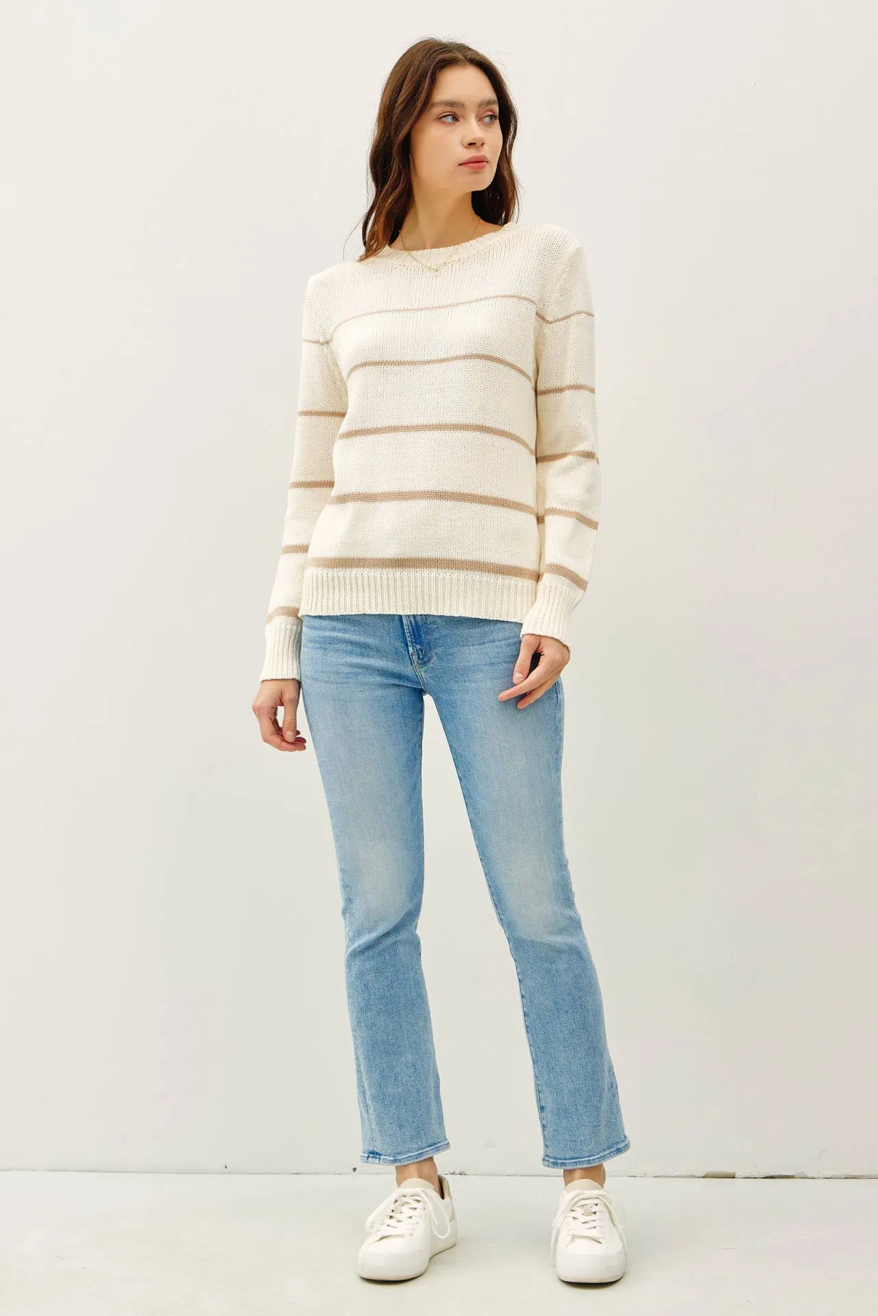 GRADIENT WIDTH STRIPE SWEATER