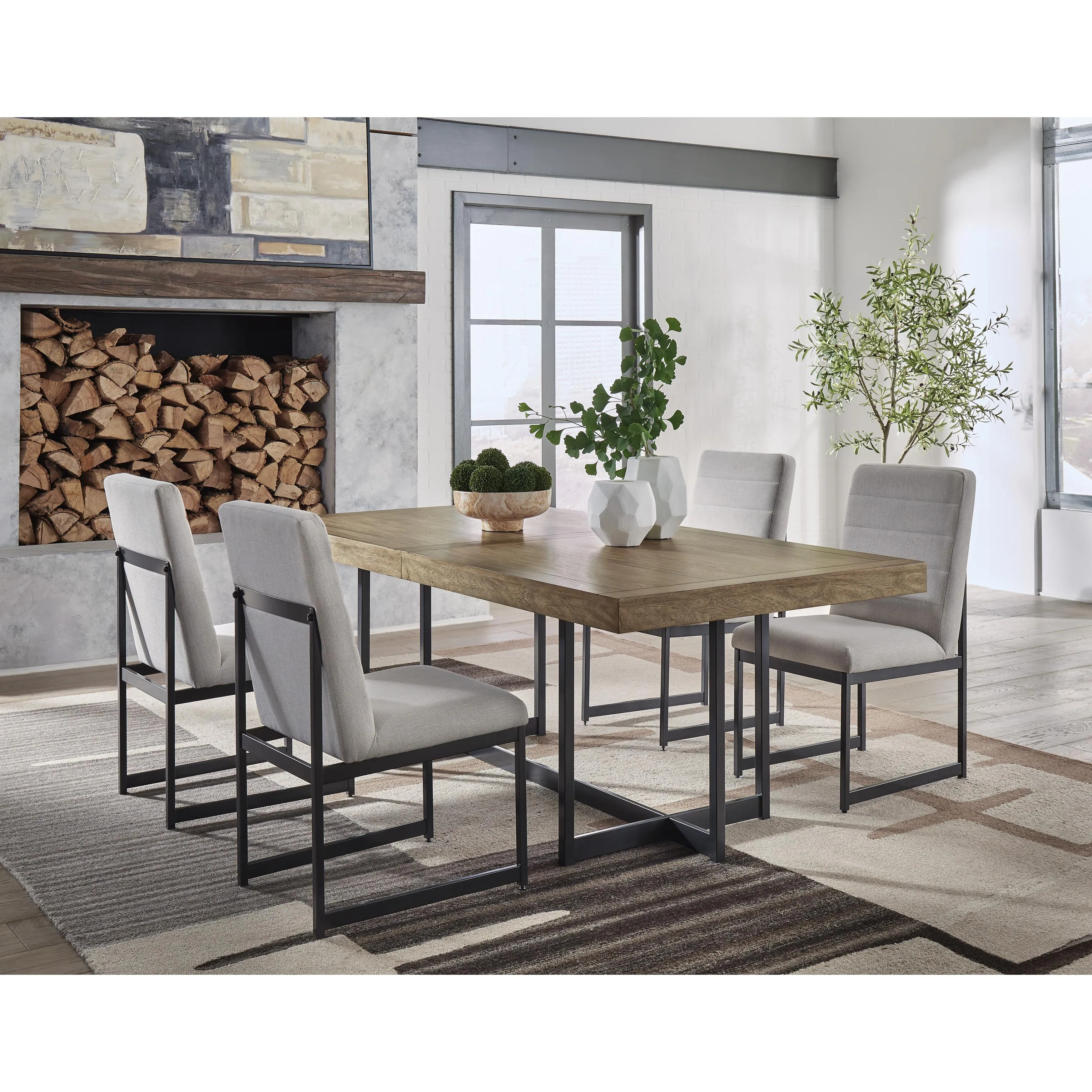 Signature Design by Ashley Tomtyn Dining Chair D622-01