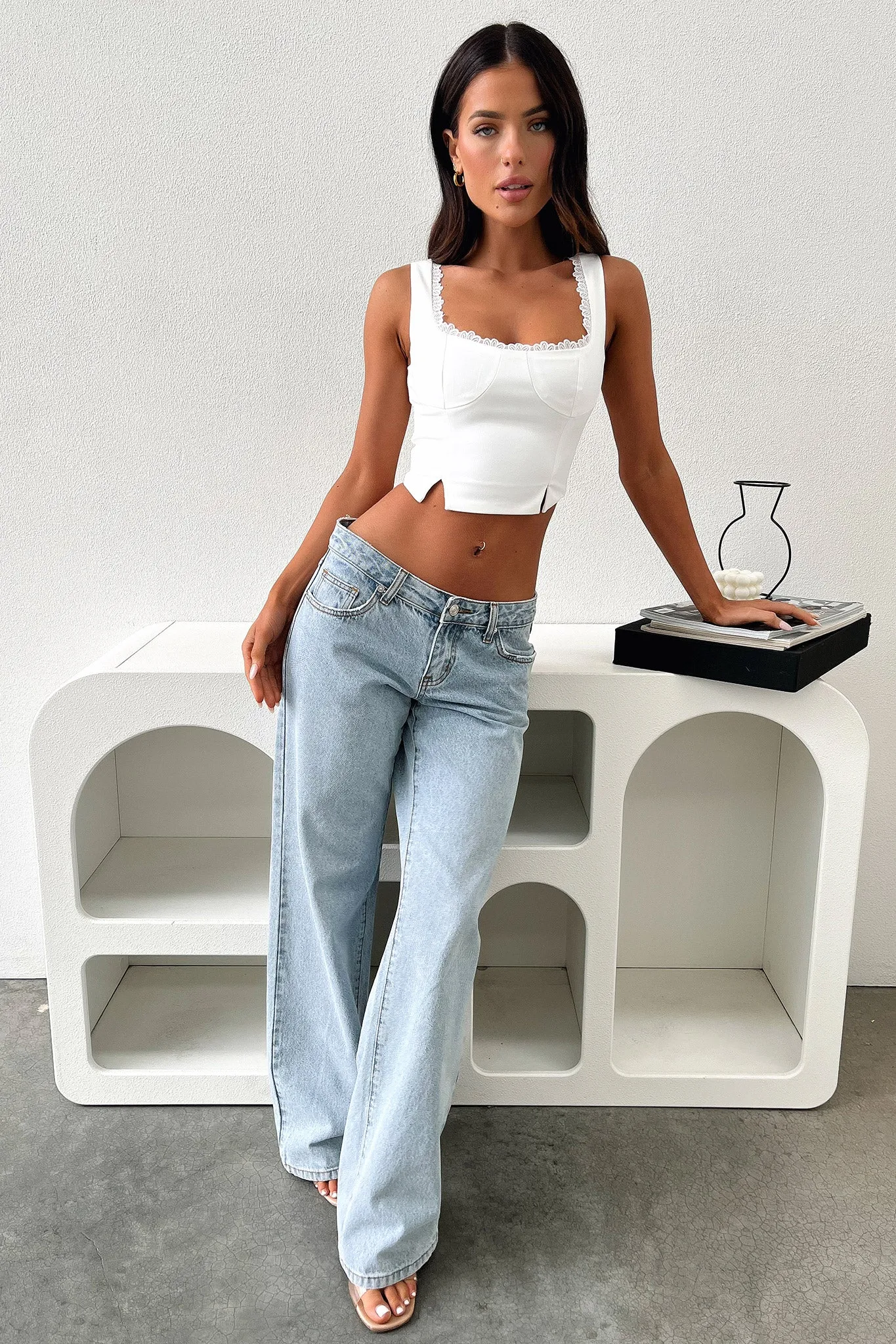 Varia Crop - White